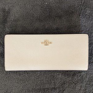NWOT Coach Slim Wallet